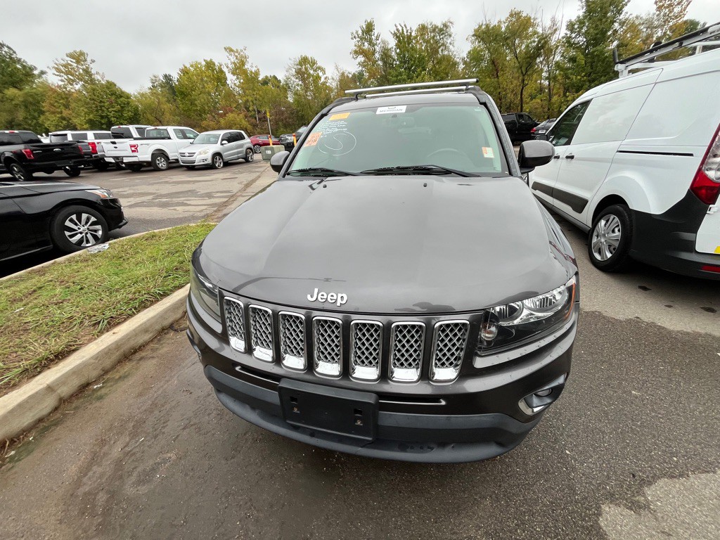 2015 Jeep Compass Image 2