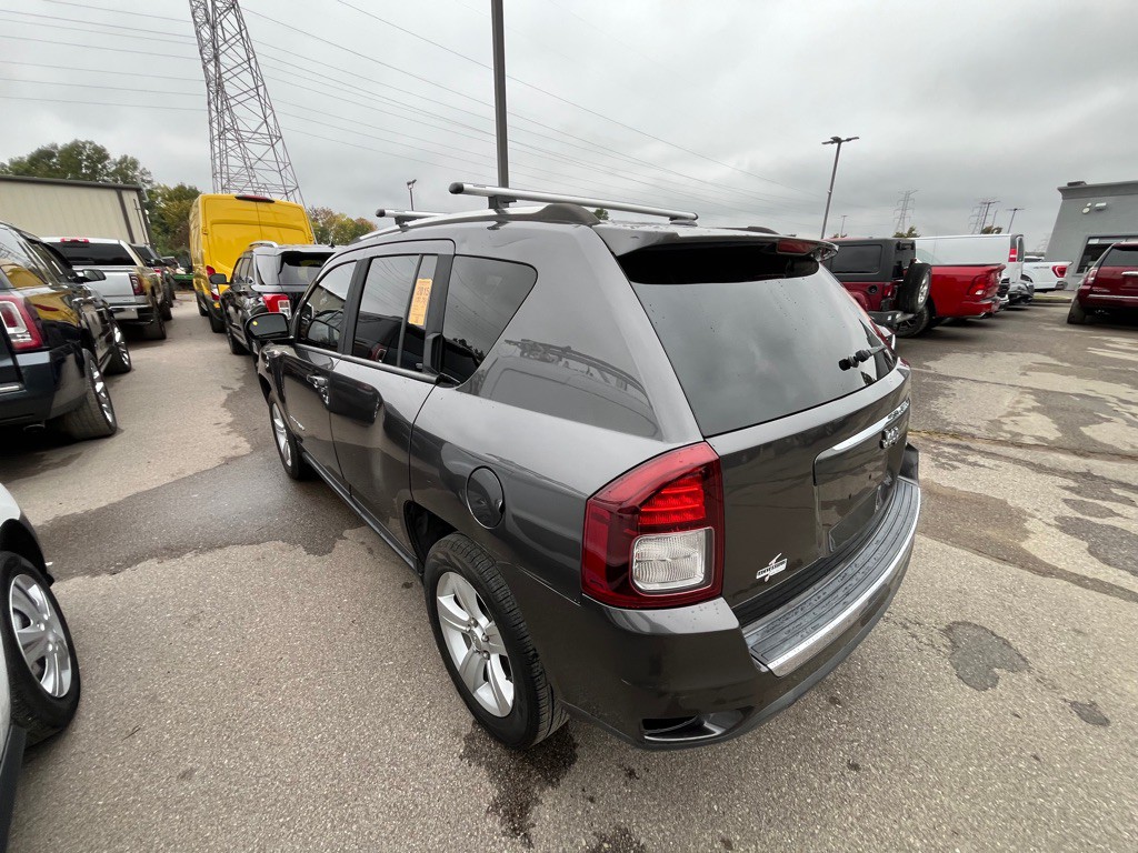 2015 Jeep Compass Image 5