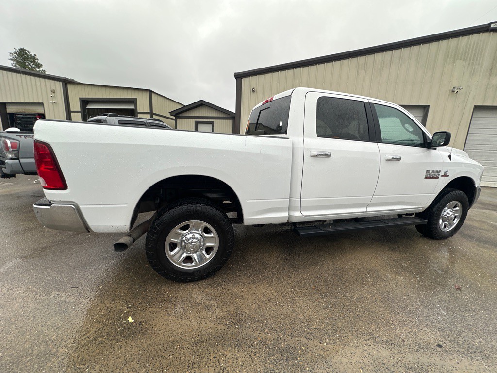 2018 RAM 2500 Image 4