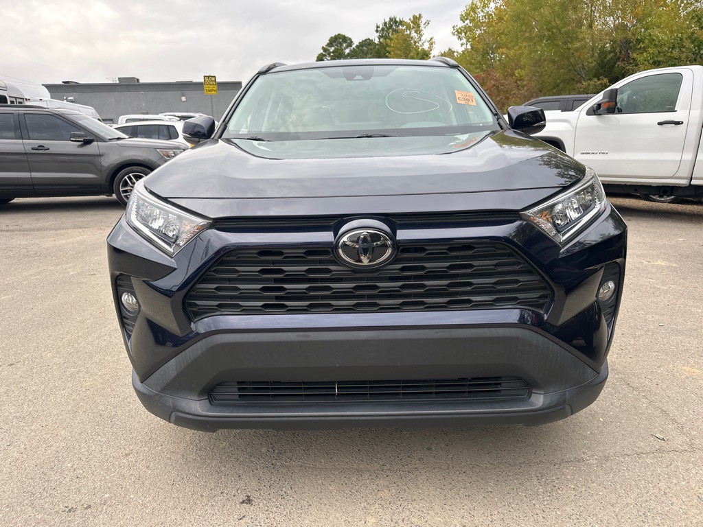 2020 Toyota Rav4 Image 2