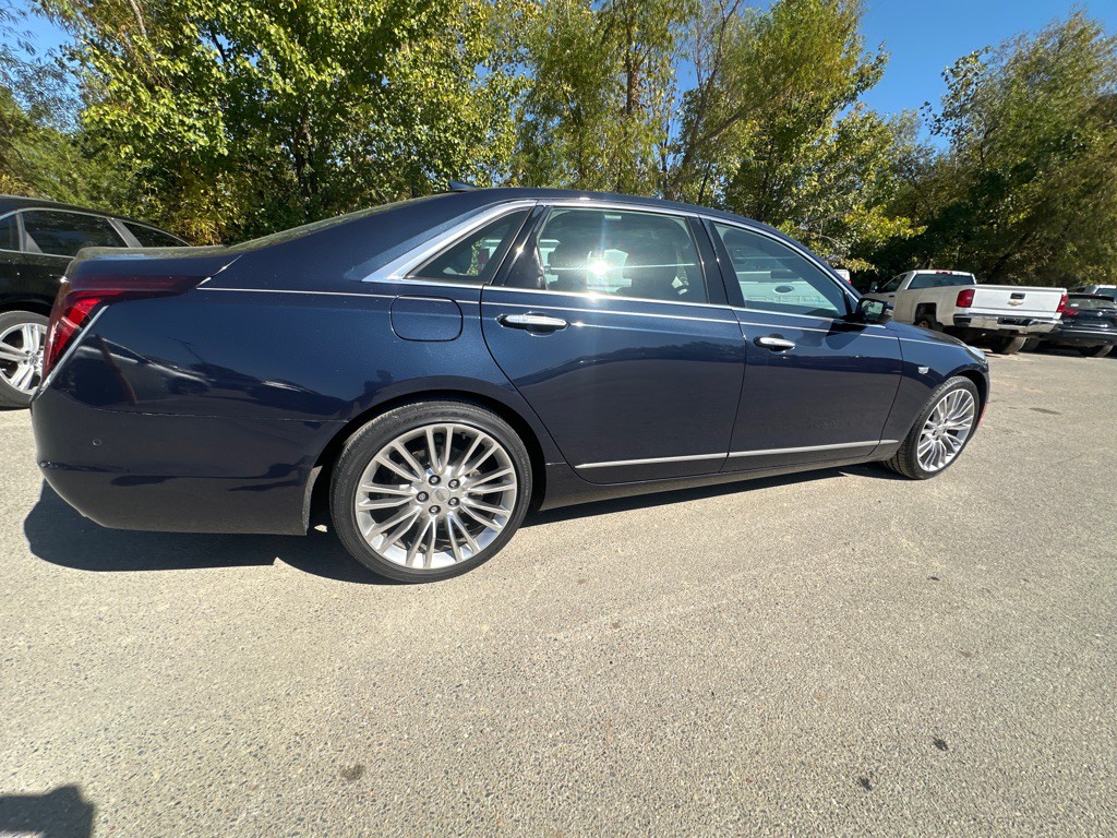 2018 Cadillac CT6 Image 4