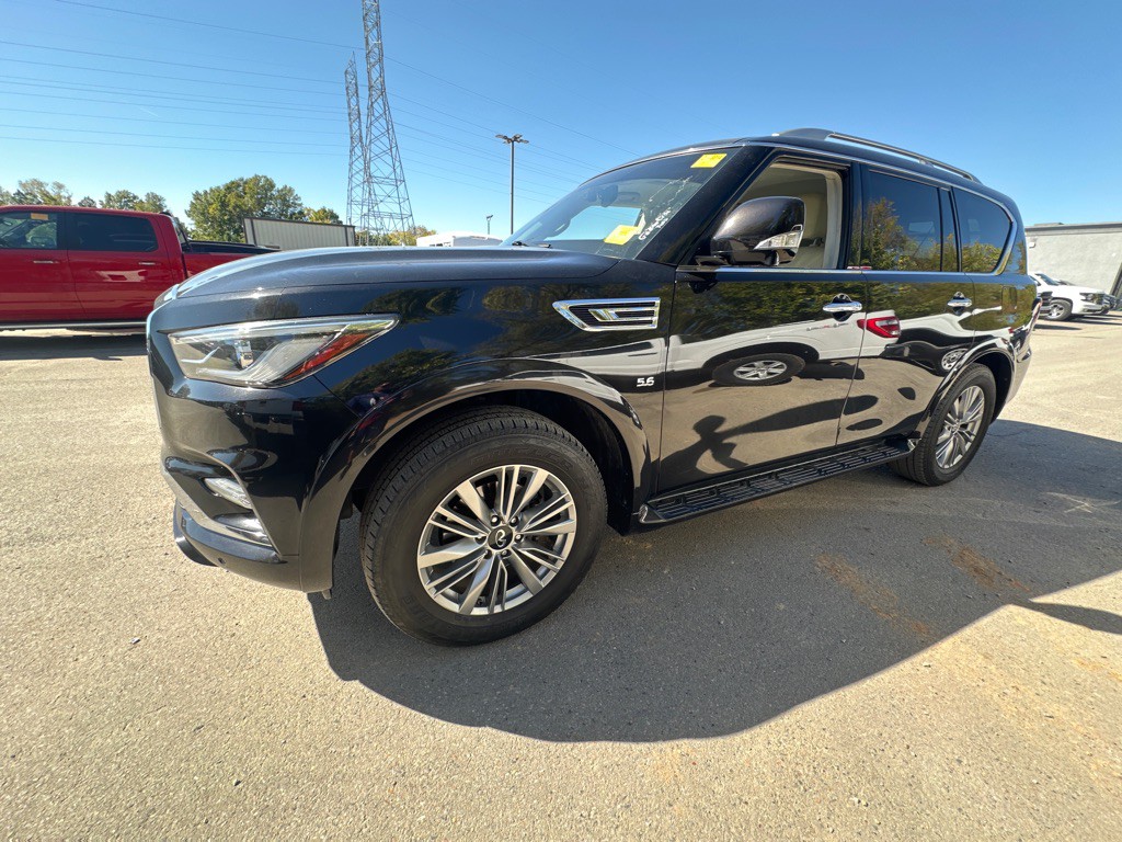 2018 INFINITI QX80 Image 1