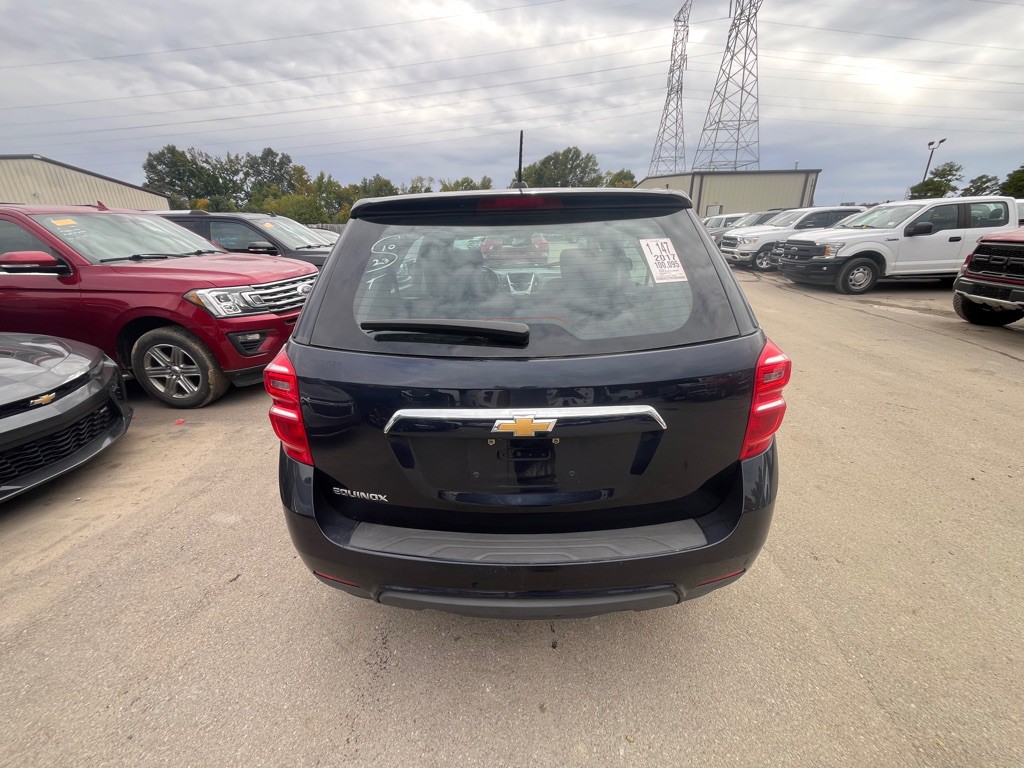 2017 Chevrolet Equinox Image 3