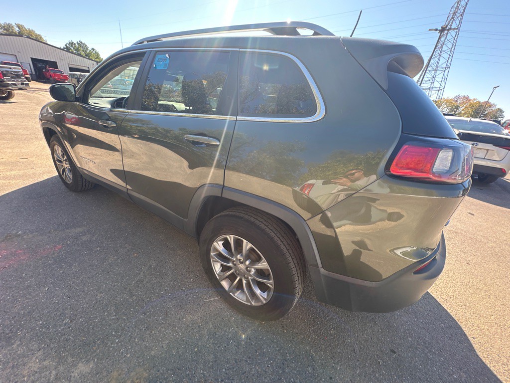 2019 Jeep Cherokee Image 6