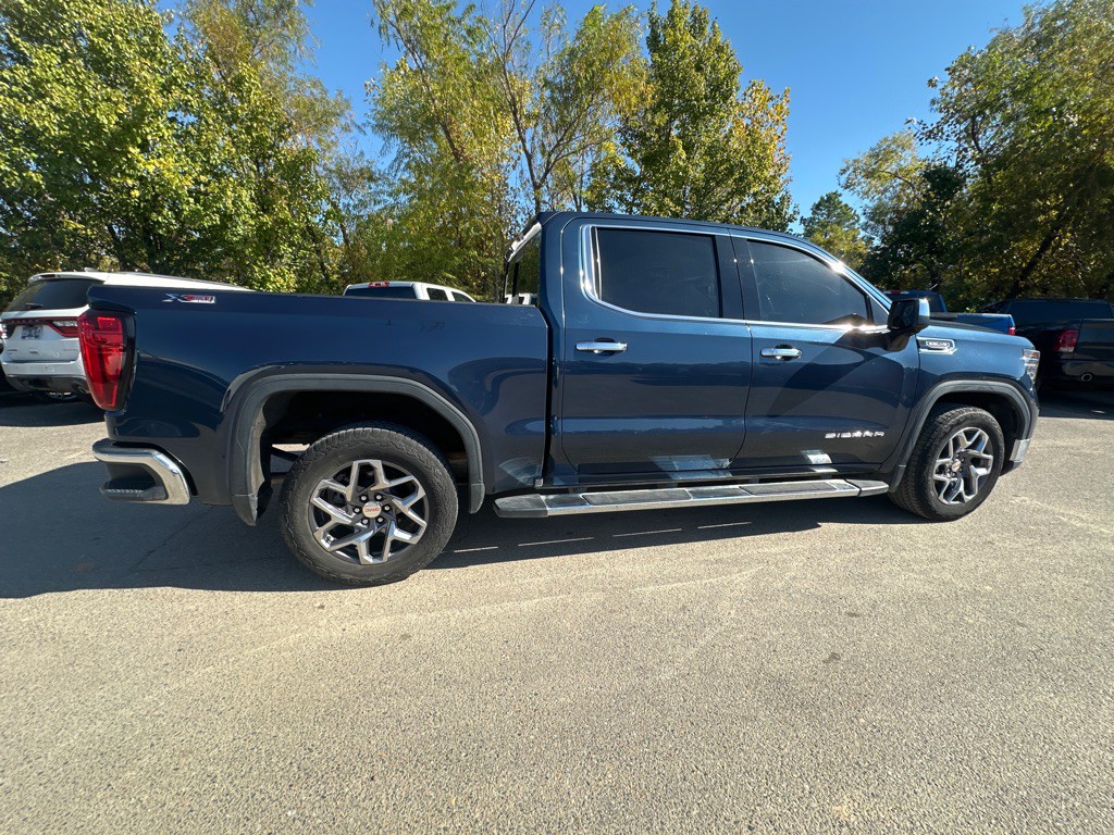 2022 GMC Sierra Image 4