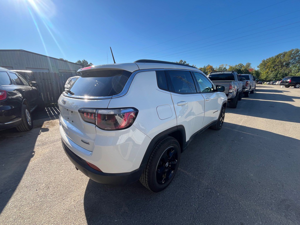 2018 Jeep Compass Image 4