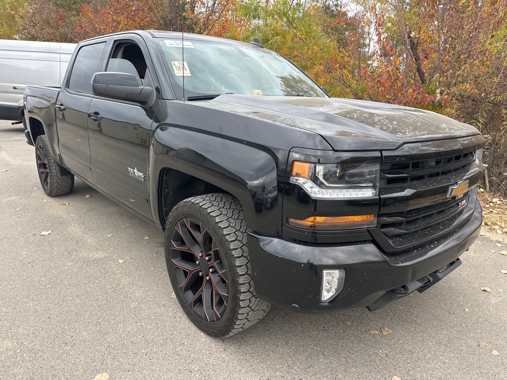 2018 Chevrolet Silverado 1500 Image 3