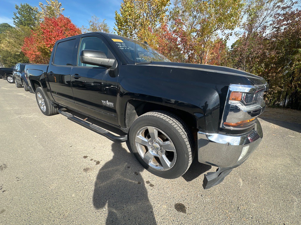 2017 Chevrolet Silverado 1500 Image 3