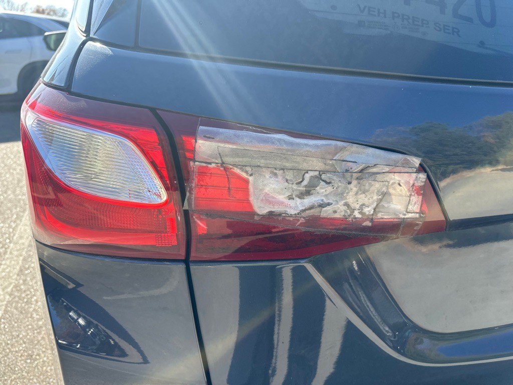 2019 Chevrolet Equinox Image 10