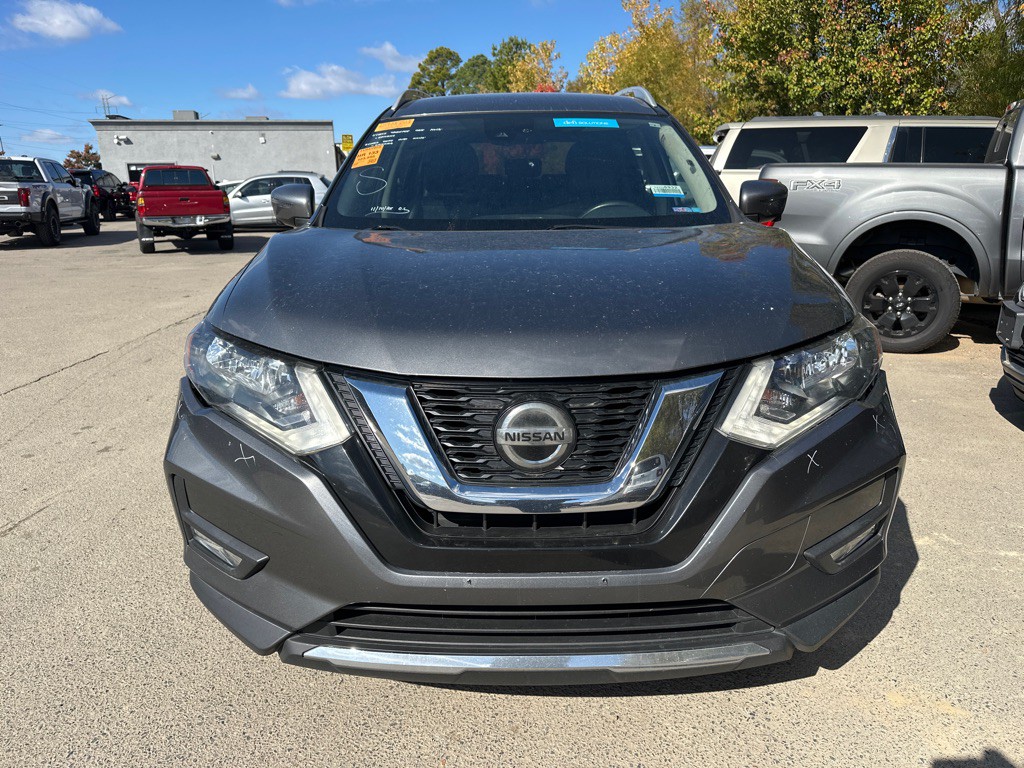2018 Nissan Rogue Image 2