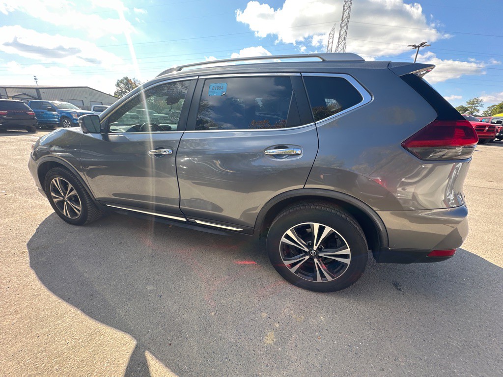 2018 Nissan Rogue Image 6