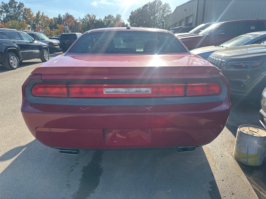 2013 Dodge Challenger Image 5