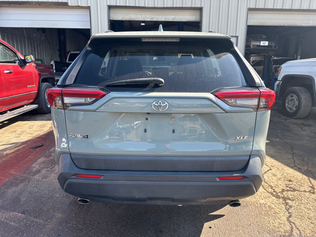 2020 Toyota Rav4 Image 5