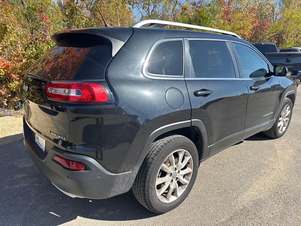 2015 Jeep Cherokee Image 4