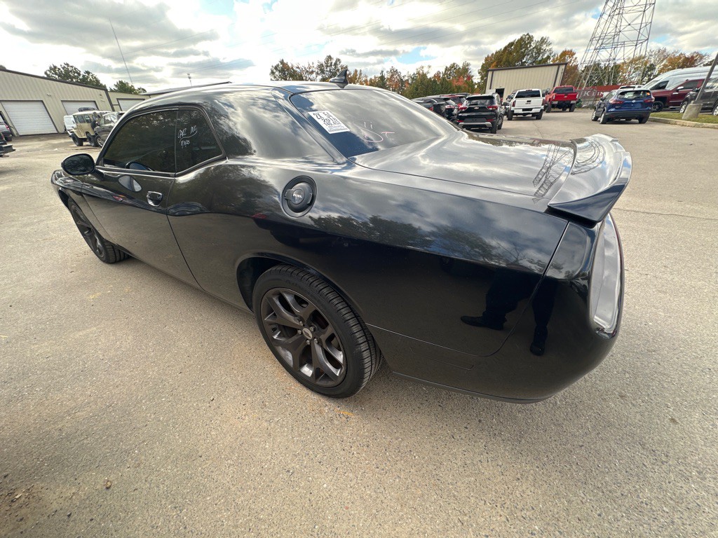 2018 Dodge Challenger Image 6