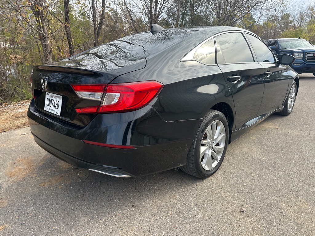 2019 Honda Accord Image 4