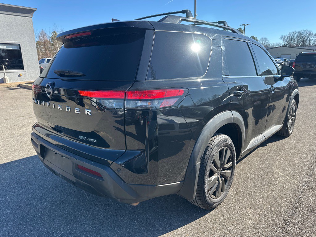 2023 Nissan Pathfinder Image 4