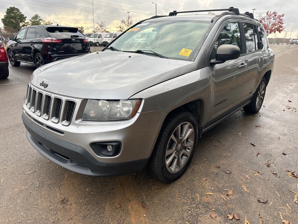2016 Jeep Compass Image 1