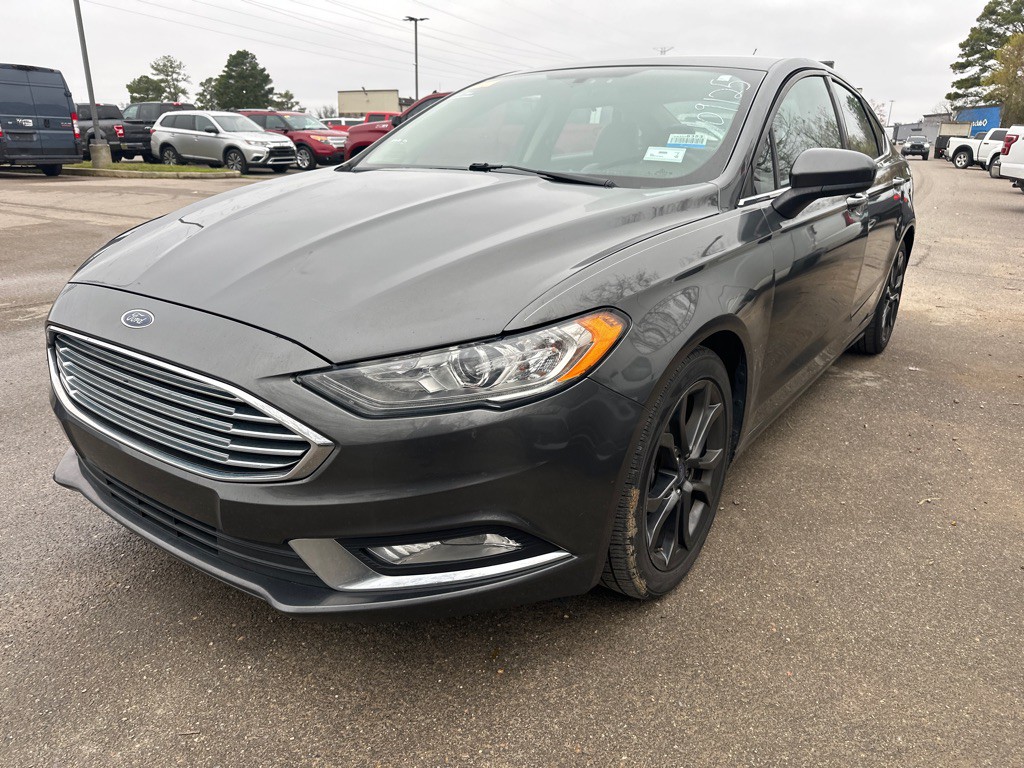 2018 Ford Fusion Image 1