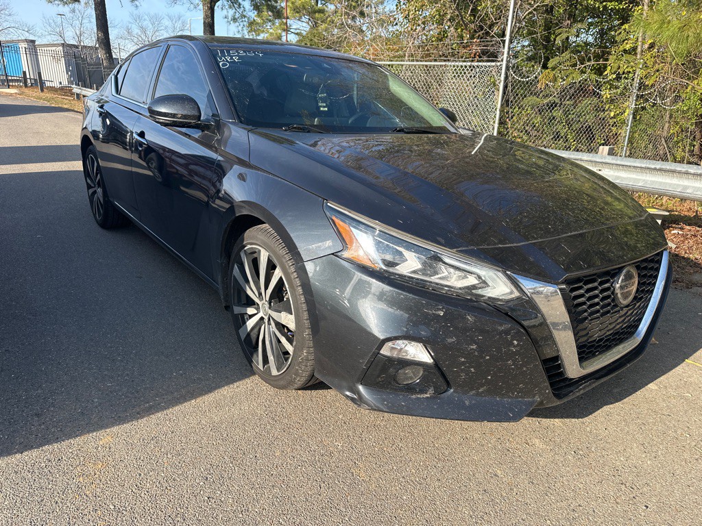 2020 Nissan Altima Image 3