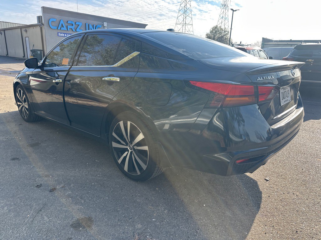 2020 Nissan Altima Image 6