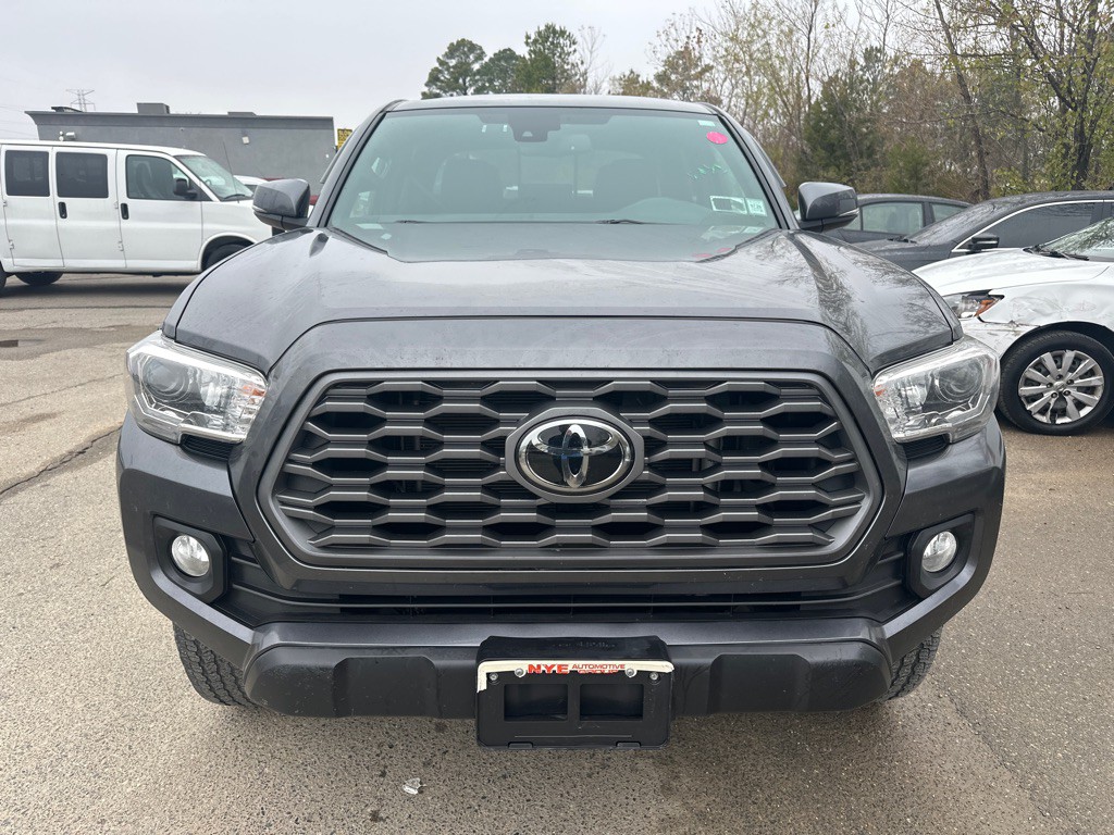 2021 Toyota Tacoma Image 2