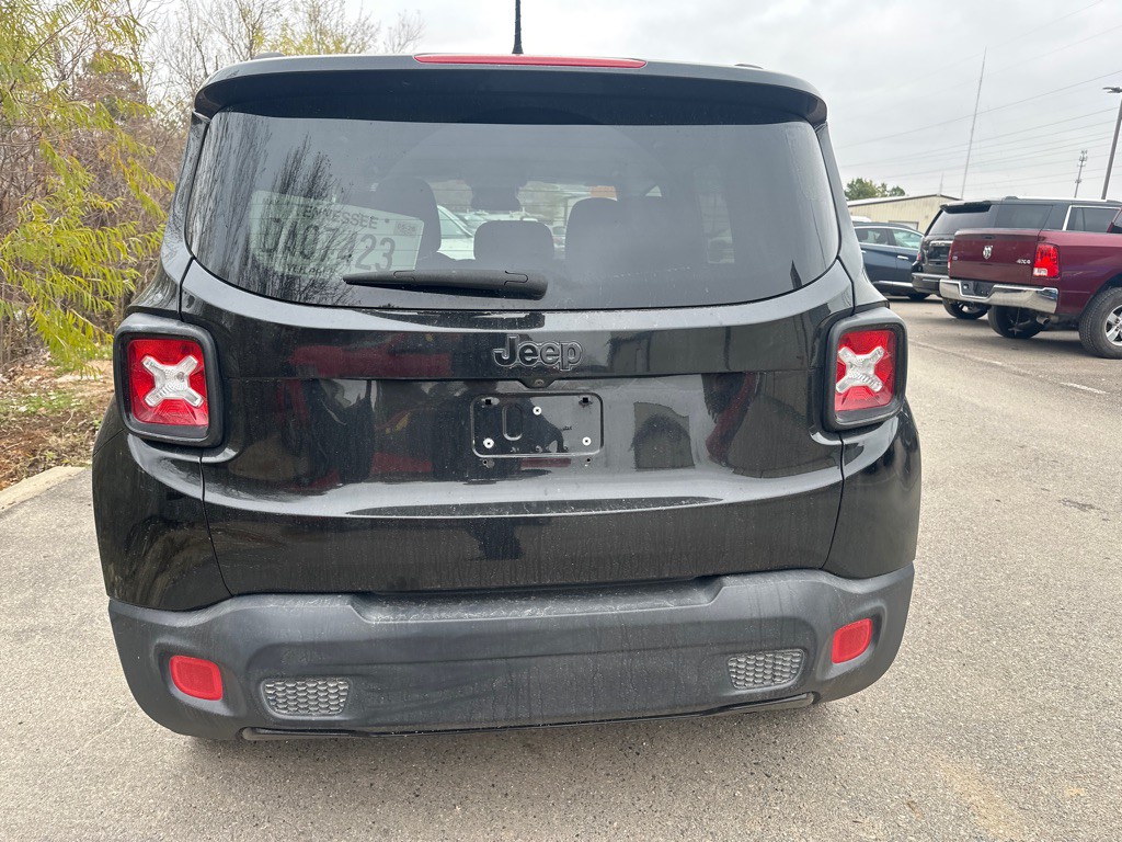 2017 Jeep Renegade Image 5