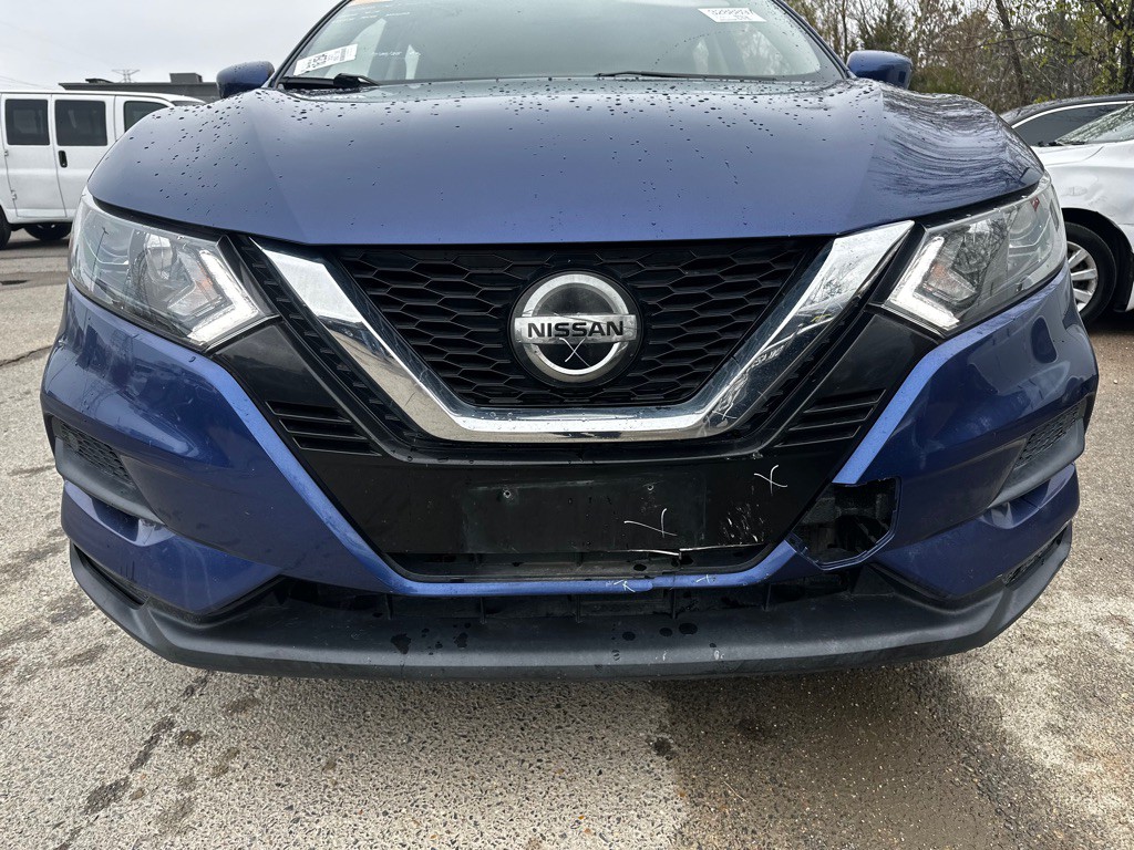 2021 Nissan Rogue Image 2