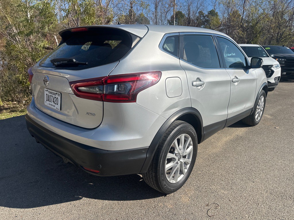2021 Nissan Rogue Image 4