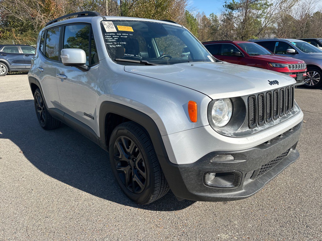 2017 Jeep Renegade Image 3