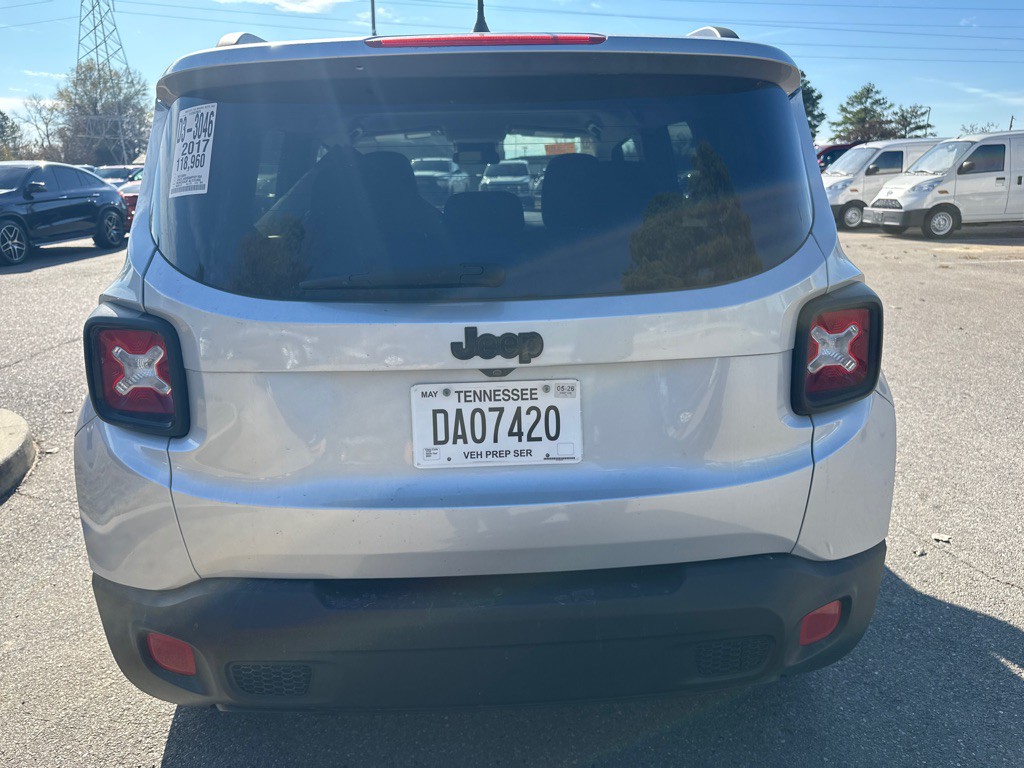 2017 Jeep Renegade Image 5