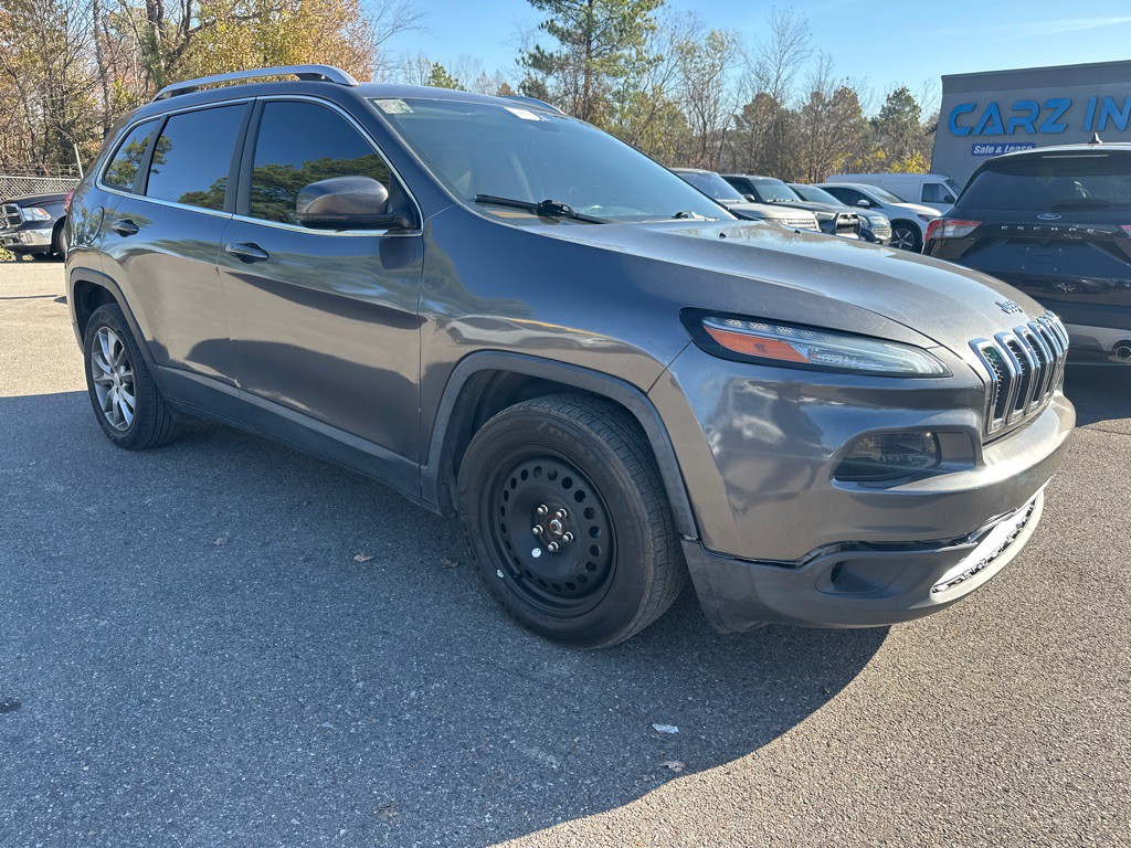 2018 Jeep Cherokee Image 3