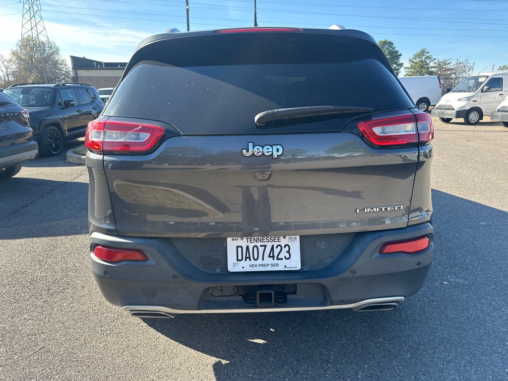 2018 Jeep Cherokee Image 5