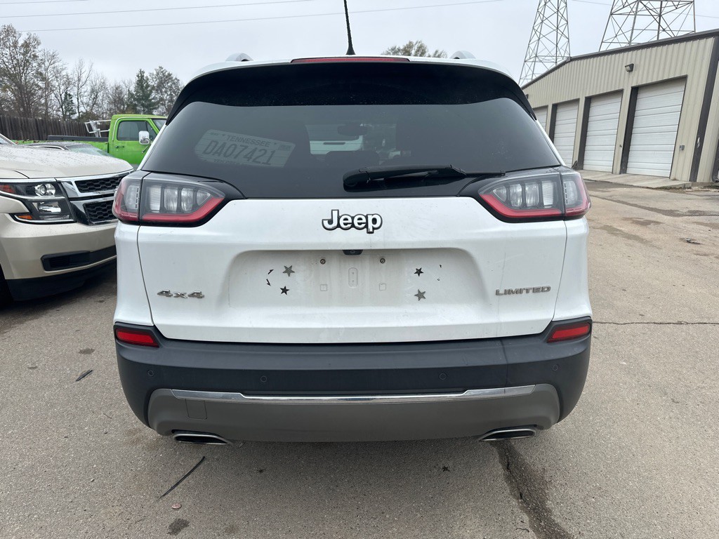 2019 Jeep Cherokee Image 5