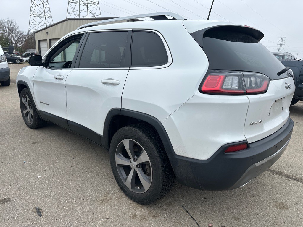 2019 Jeep Cherokee Image 6