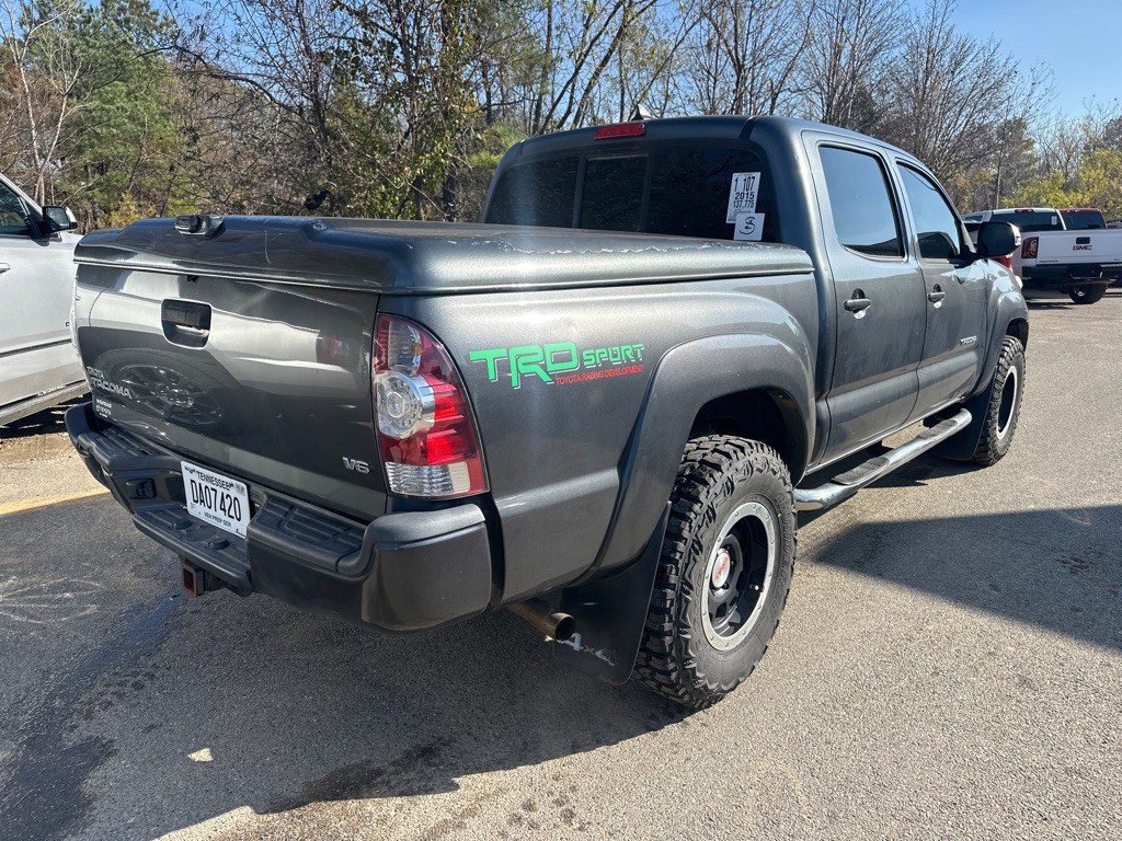 2015 Toyota Tacoma Image 4