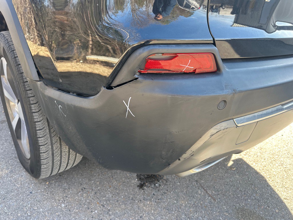 2019 Jeep Cherokee Image 7