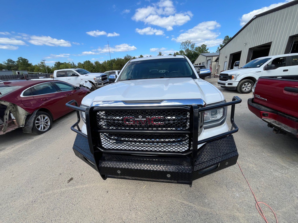2018 GMC Sierra Image 2