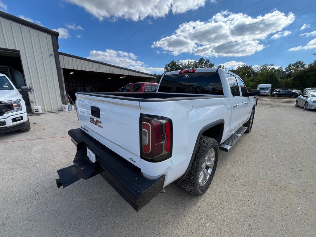 2018 GMC Sierra Image 3