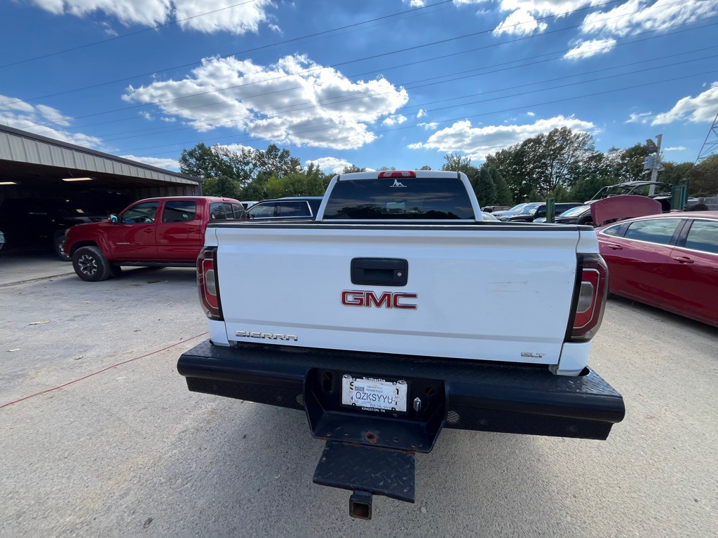 2018 GMC Sierra Image 6