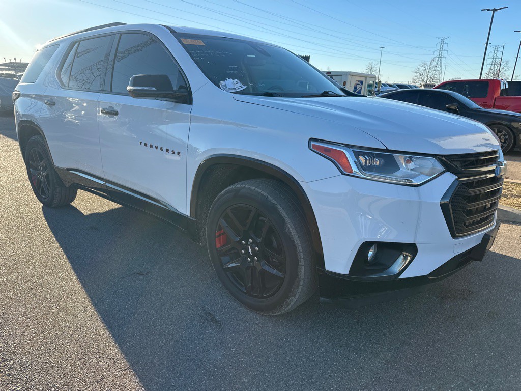 2018 Chevrolet Traverse Image 3