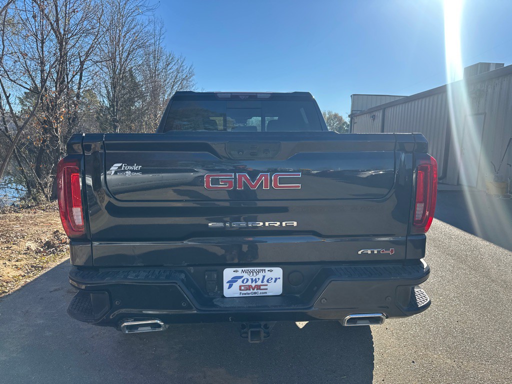 2022 GMC Sierra Image 5