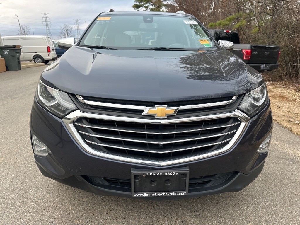 2018 Chevrolet Equinox Image 2