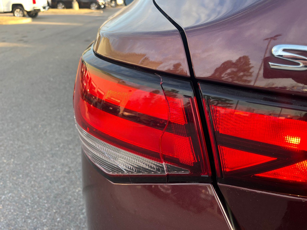 2021 Nissan Sentra Image 7