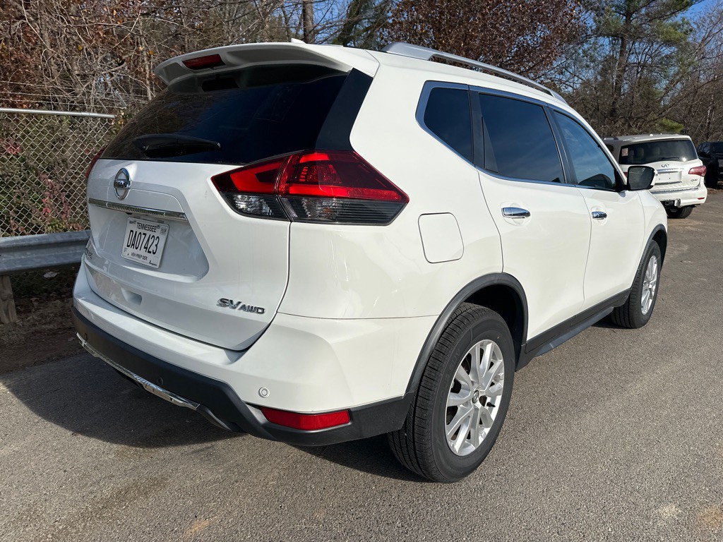 2020 Nissan Rogue Image 4