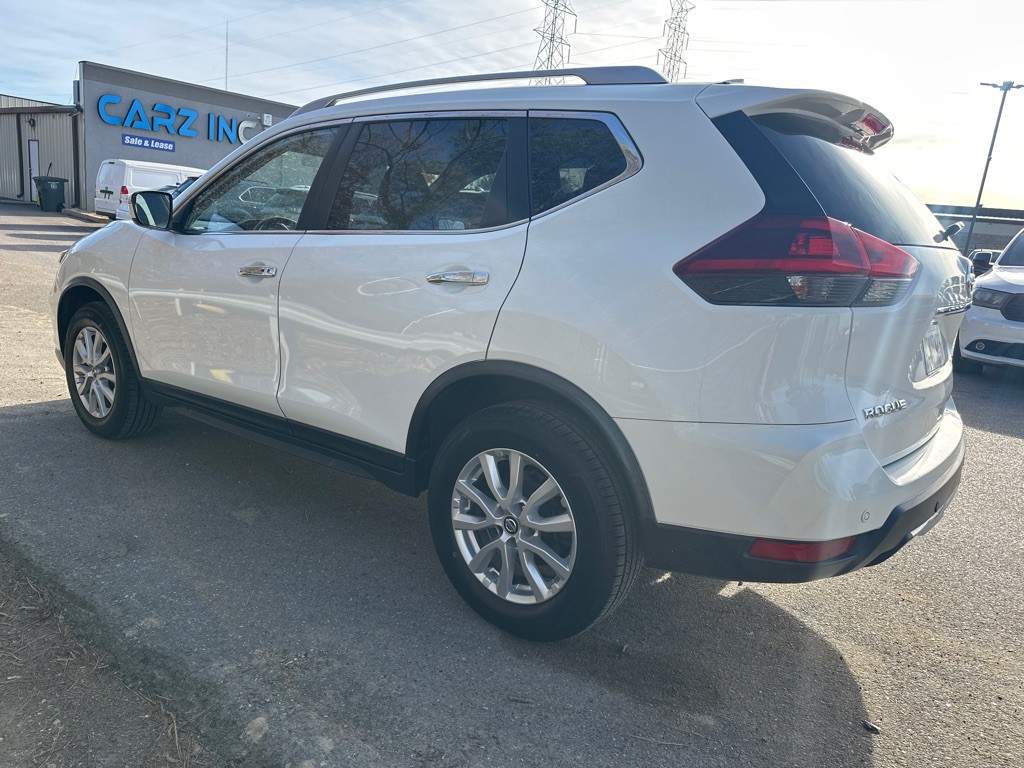 2020 Nissan Rogue Image 6