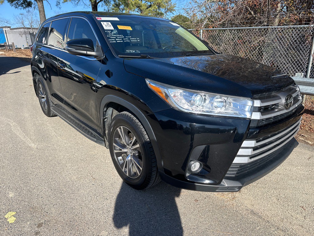 2018 Toyota Highlander Image 3