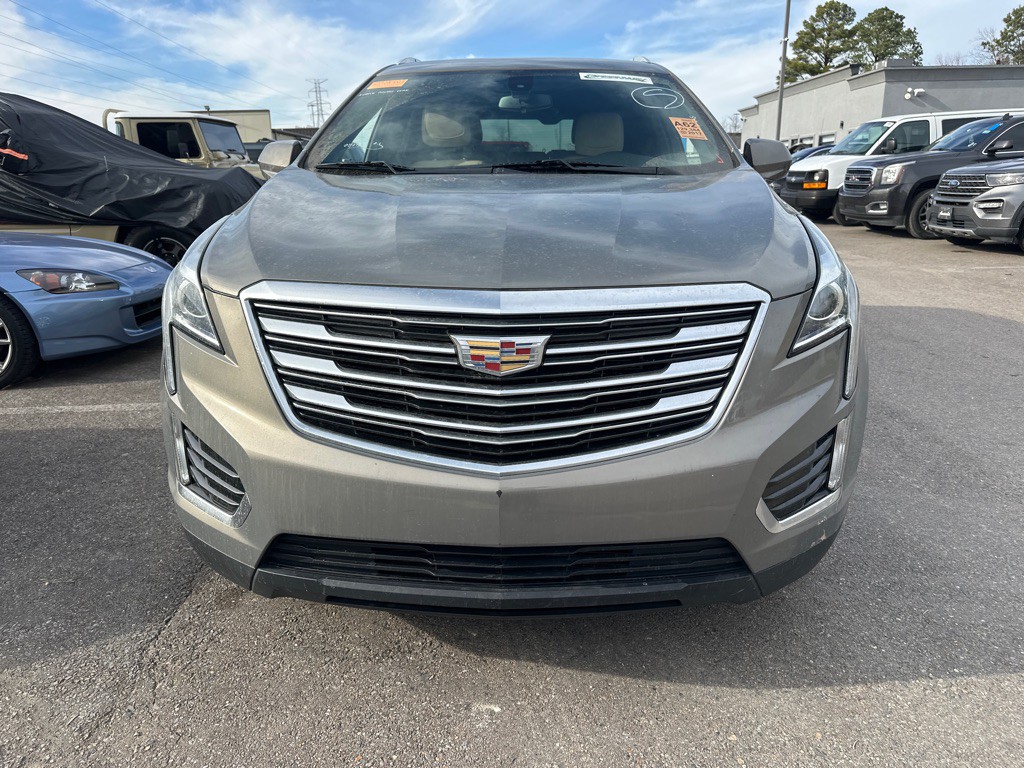 2017 Cadillac XT5 Image 2