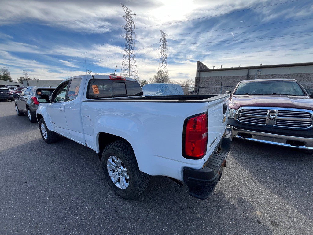 2018 Chevrolet Colorado Image 2