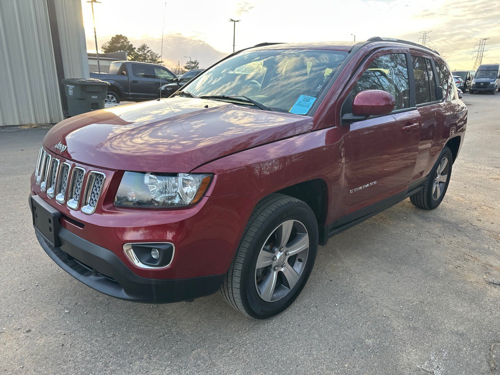2017 Jeep Compass Image 1